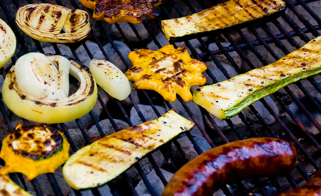 How to Get Charcoal Flavor with a Gas Grill
