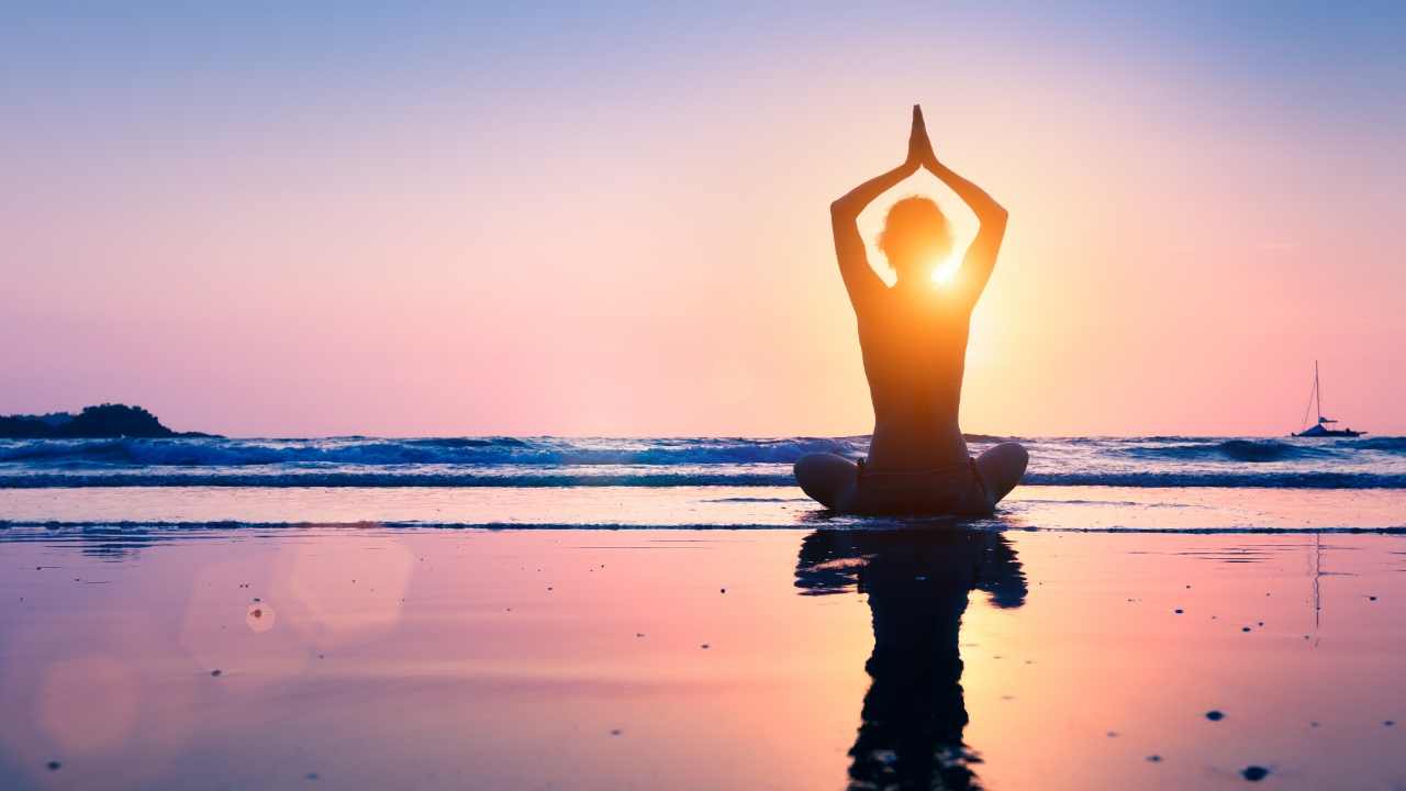 Yoga and Arthritis- Yoga Poses to Treat Neck Arthritis
