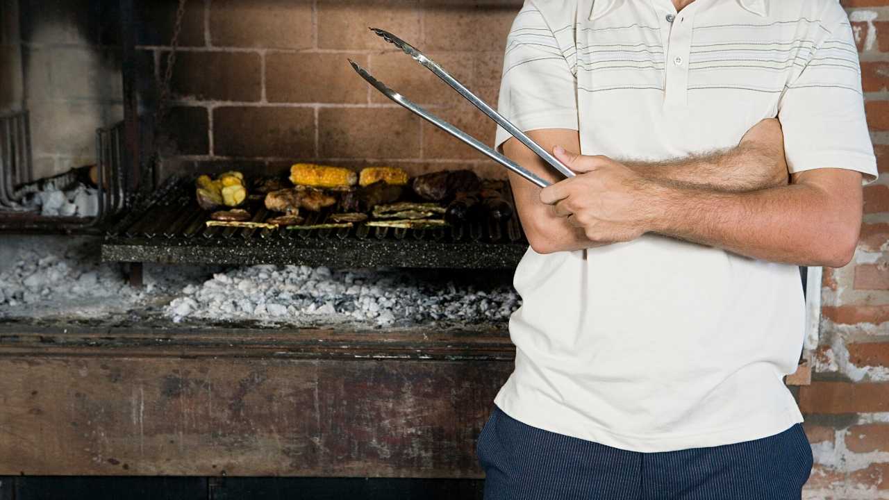 How to Grill Juicy Steaks on the Grill with Butter
