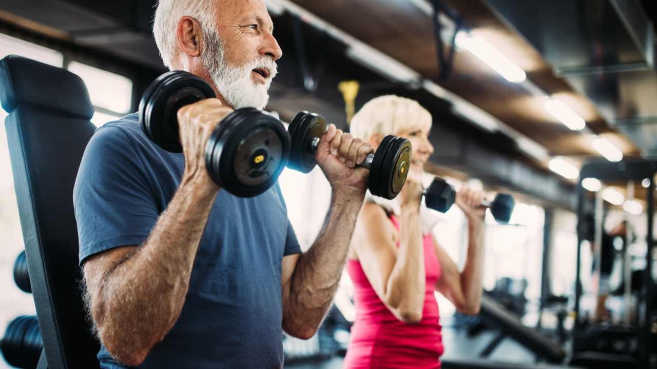 How to get back into the gym after years of being away
