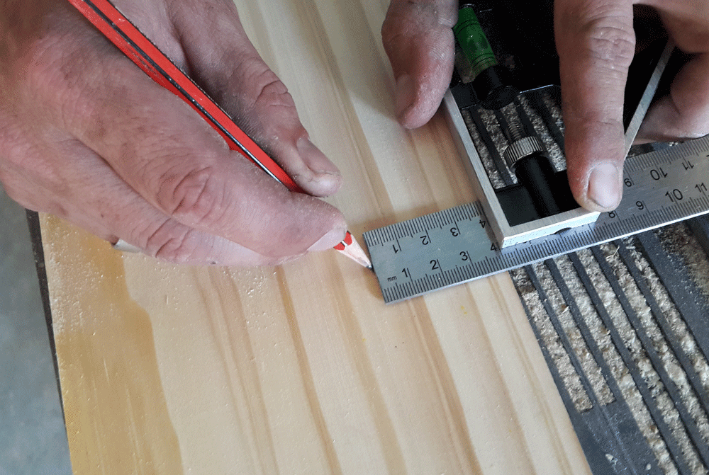 How to use a Scribe Knife when cutting a piece from Scribed Wood
