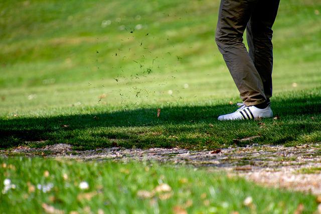 golf courses near me open