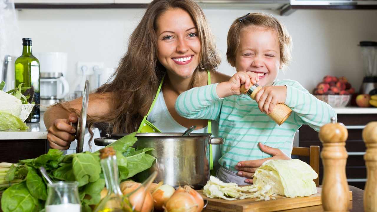 How to Make Your Child Eat Well - Tips for Making Your Child Healthy
