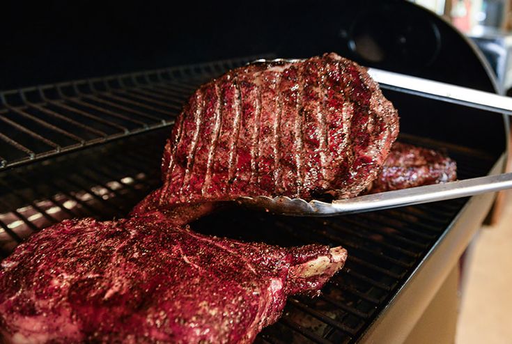 How to Grill a Steak on Charcoal
