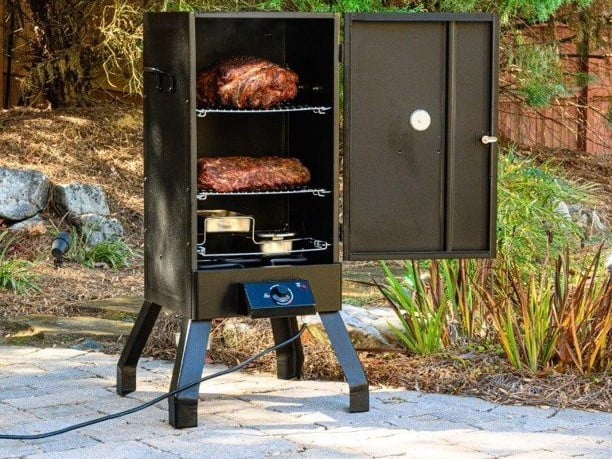 Here are some great ideas for backyard BBQ meals
