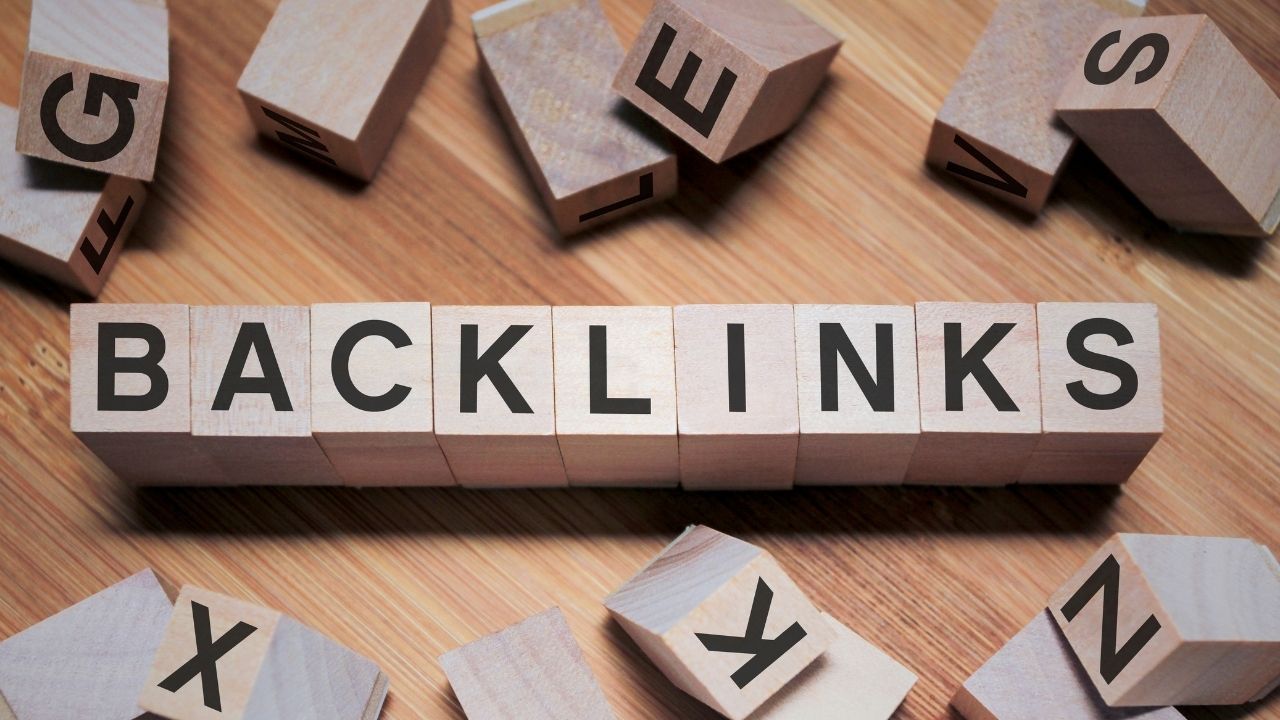 How to use backlinking services to increase traffic to your website
