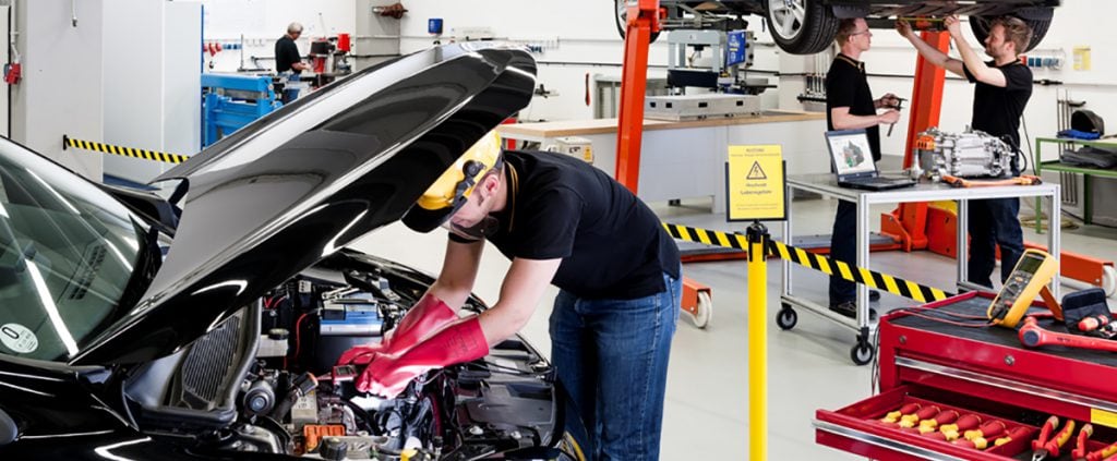 The State-by-State Auto Repair Labor Rates
