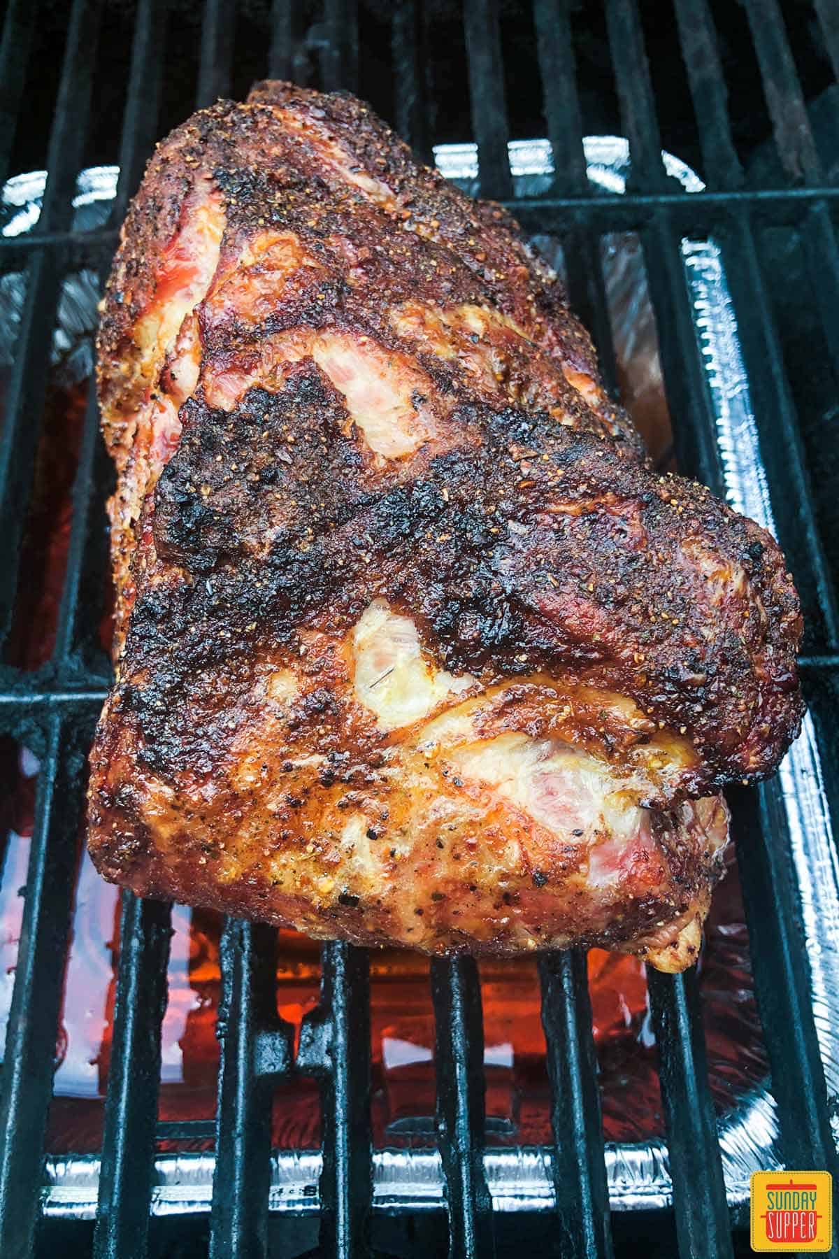How to Smoke a Whole chicken on a Charcoal Grill

