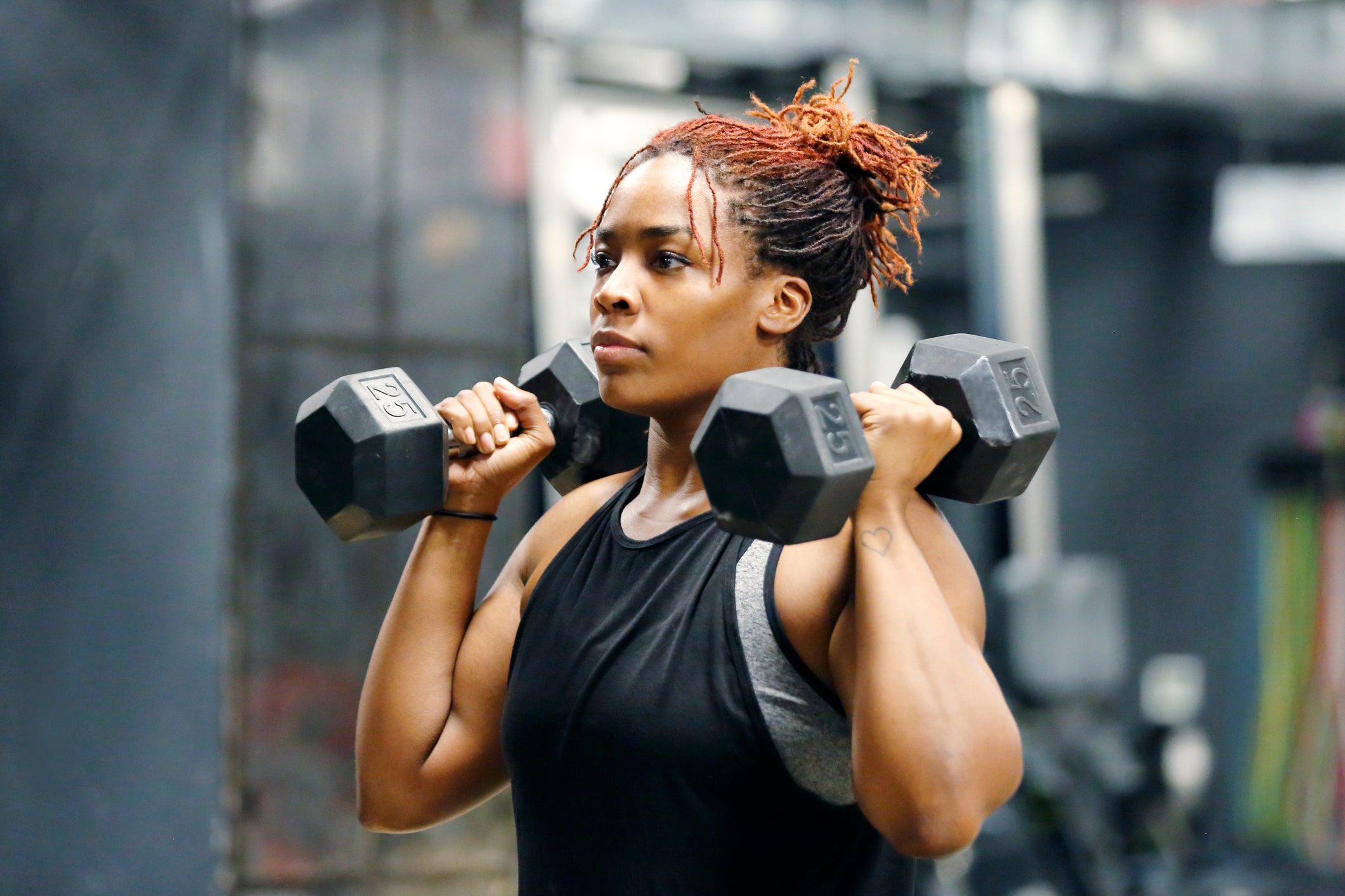 Weightlifting for Women: What Are the Benefits?
