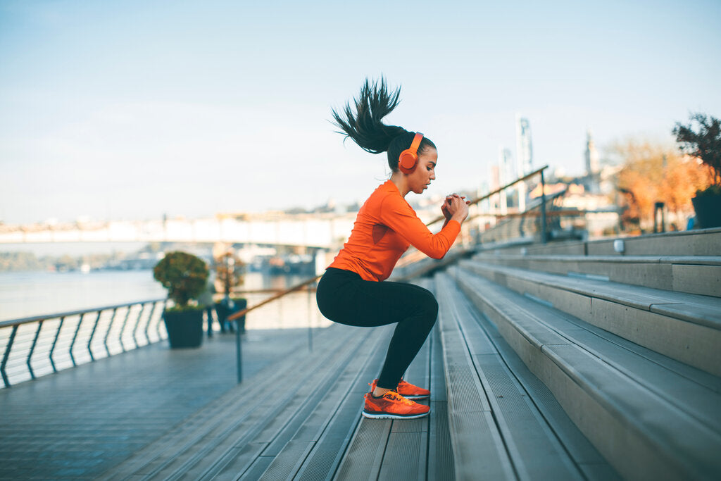 How to Lift Weights: A Beginner''s Guide on Weight Lifting
