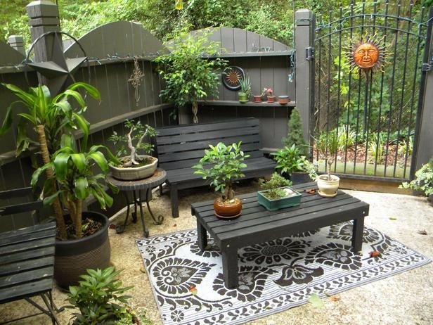 For the best small garden design tips, click here
