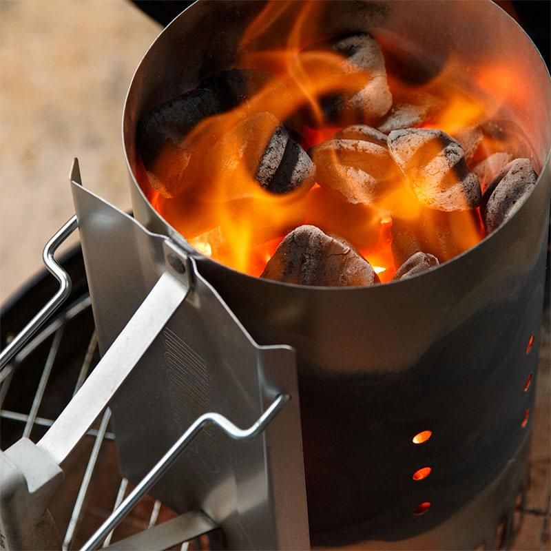 How to barbecue on a charcoal grill
