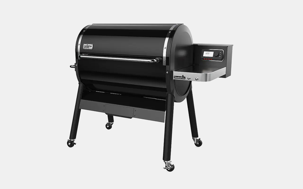 There are some things to consider when buying a charcoal grill
