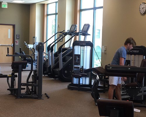 LA Fitness Oakland Park Review
