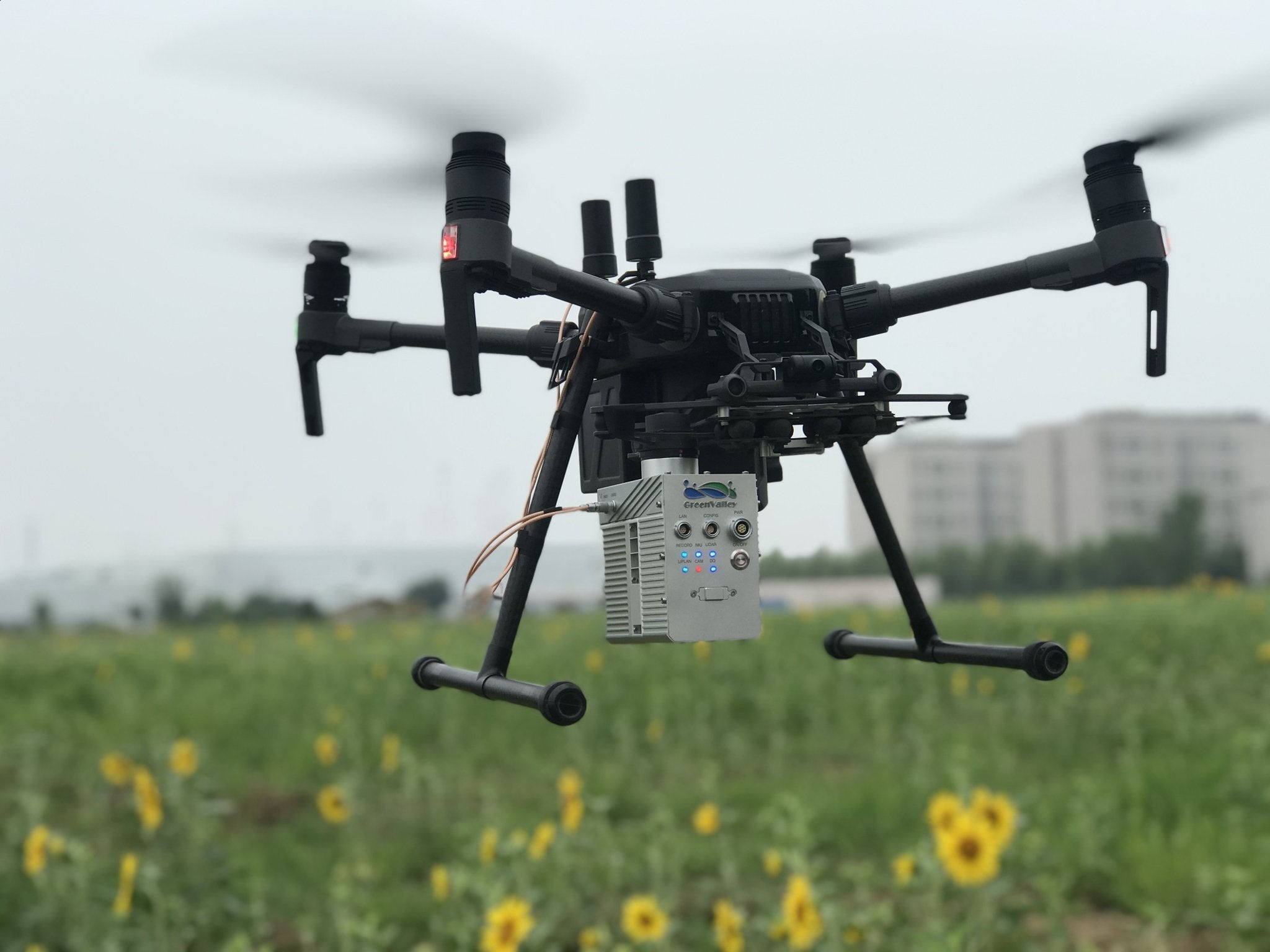 There are many types of quadcopters available for sale
