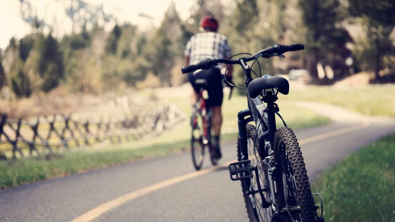 Top 6 Self-Guided Mountain Biking Routes to Try