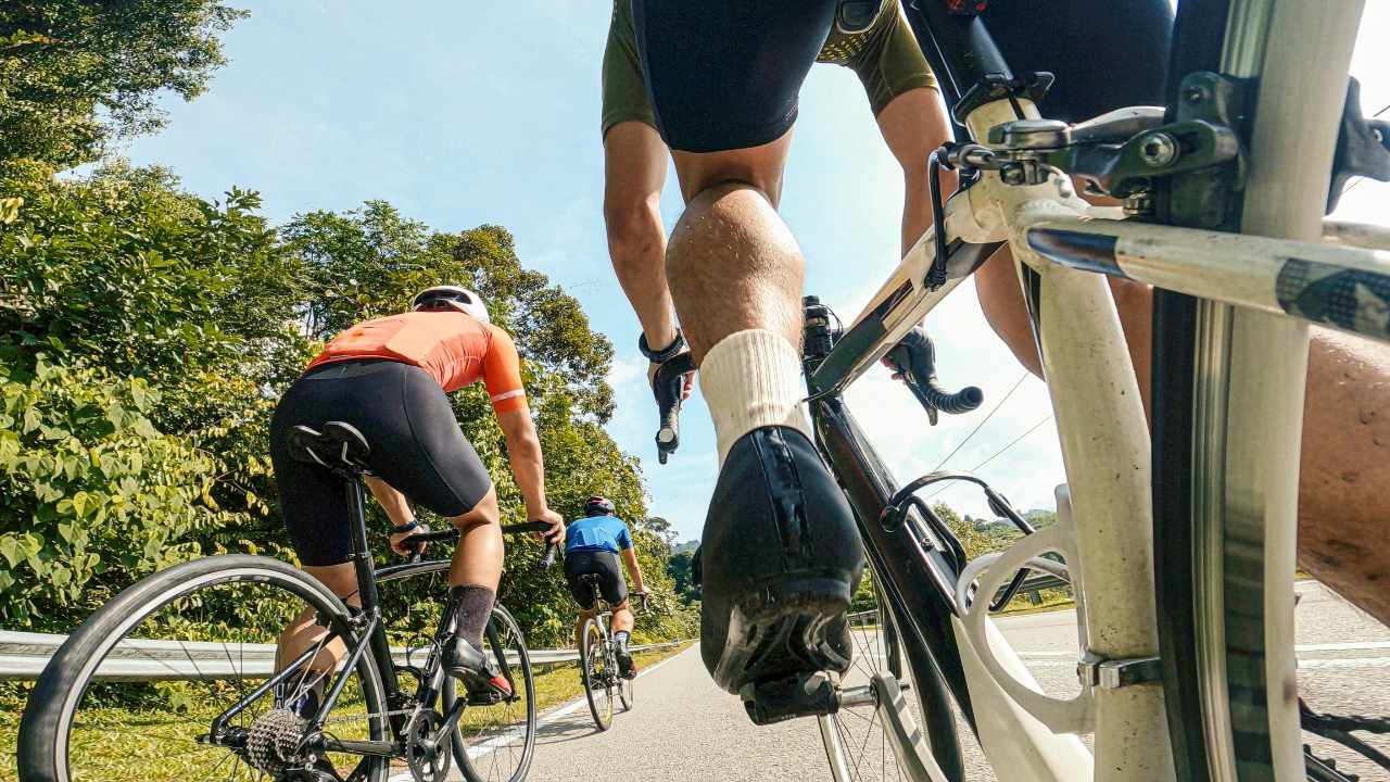 3 Top Cycling Tours Perfect for Beginners