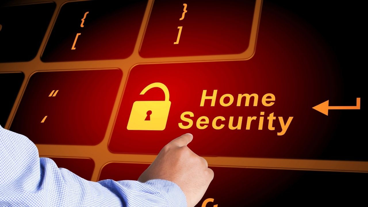 Security Alarm: Protect Your Home With a Sound Alert {Outline_Focus=Home Security, Burglar Alarm, Intruder Alert, Safety, Protection, Sound Alert}