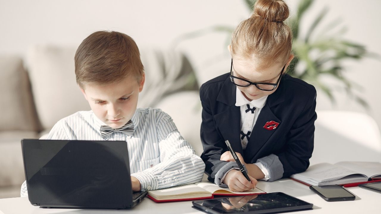 Discovering New Horizons: Kid-Friendly Coding Courses