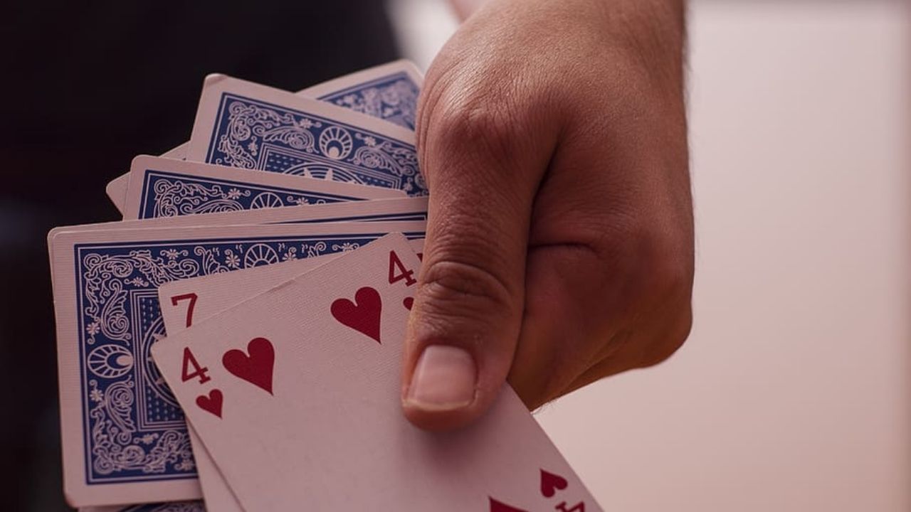 Mastering Bluffing In Tournaments: Rule The Poker World