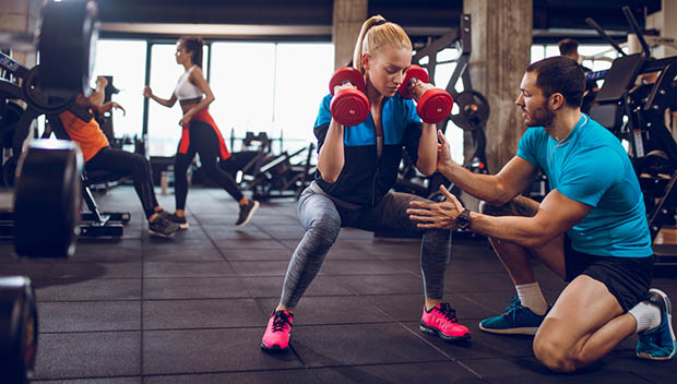 Things to Consider before Hiring a Queens Personal Trainer
