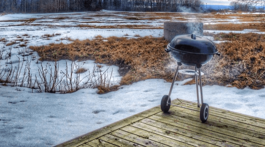 How to Grill a Juicy Burger on the Grill
