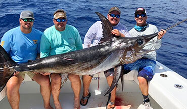 Blackfin Tuna Fishing Guide
