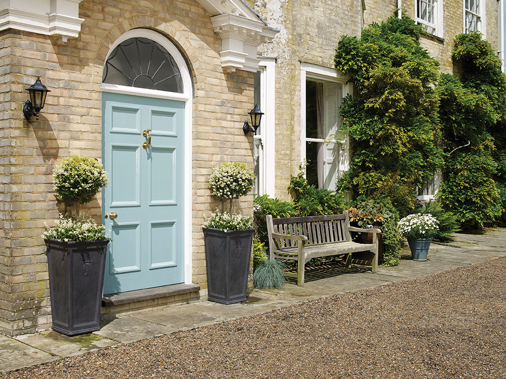 How to Grow Sweet Peas in Pots
