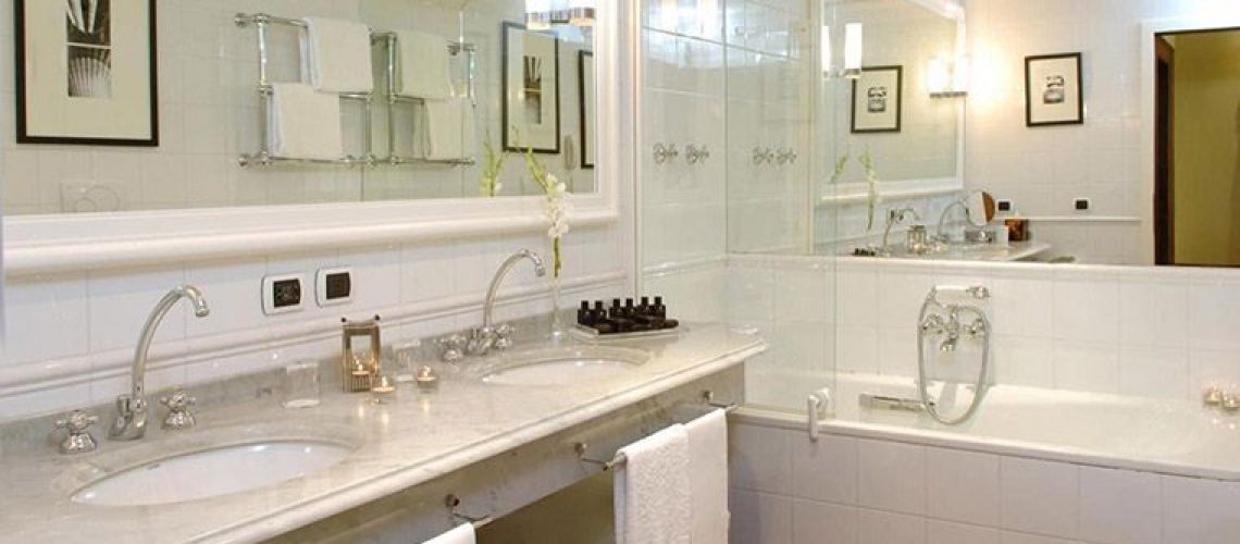 Some Tips to Avoid Common Mistakes in Converting Bathtub To Shower Conversion
