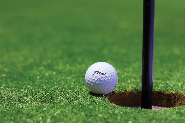 golf courses near memphis tennessee