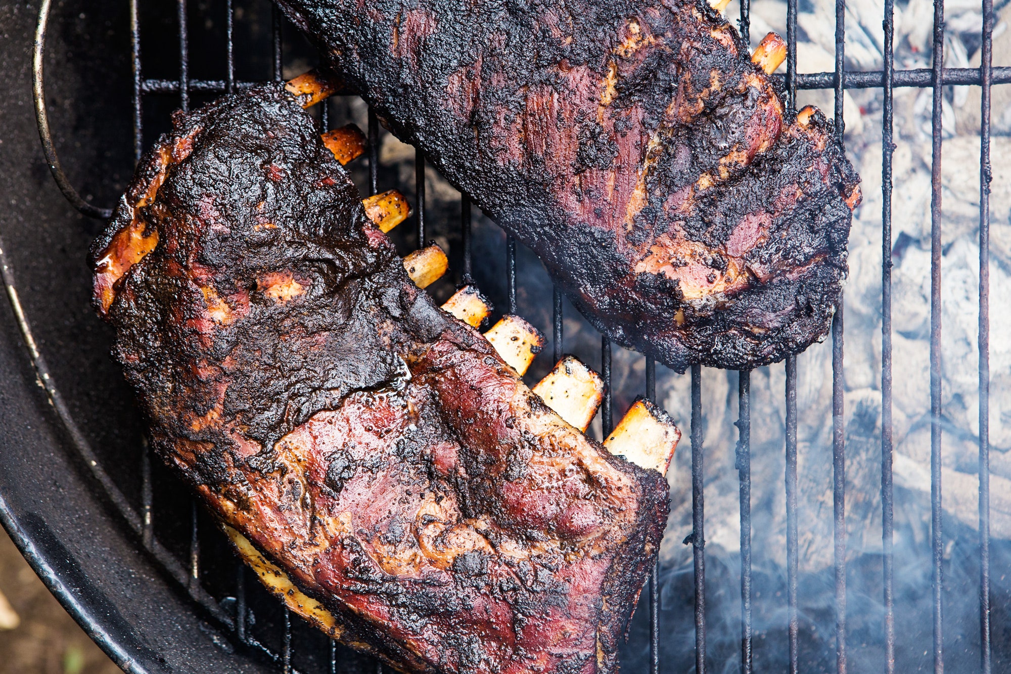 How to season a new smoker grill
