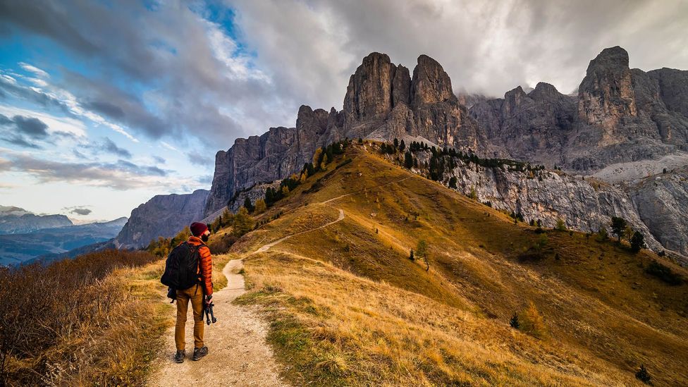 10 Essentials For Hiking
