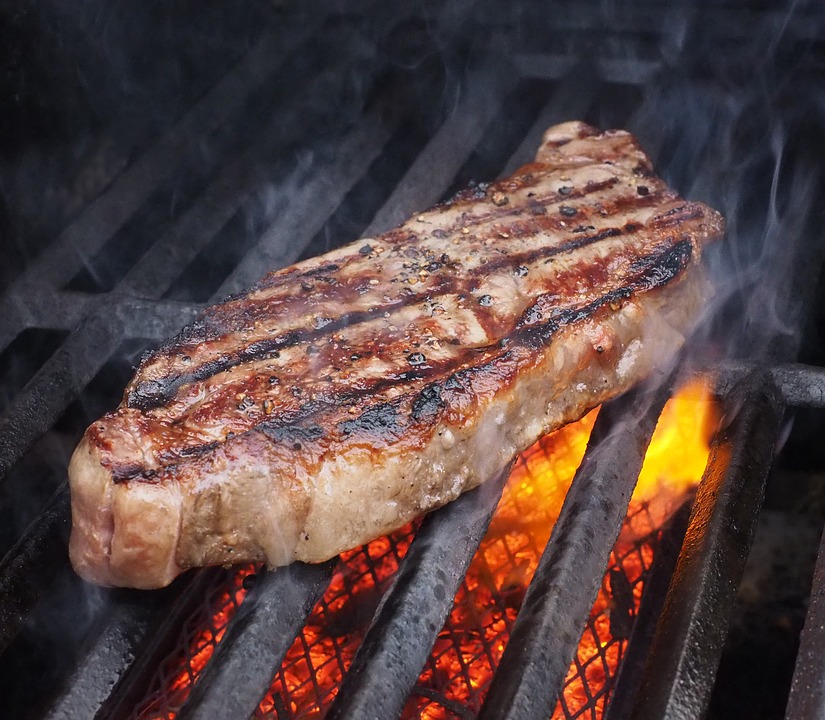 How to Grill Thin Steaks On A Gas Grill
