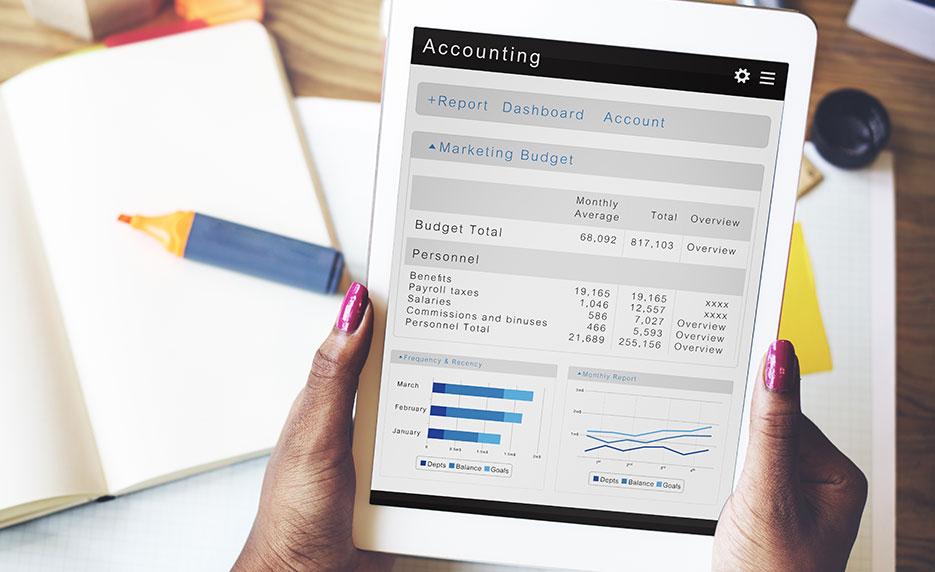 What Are the Job Requirements of an Accountant?
