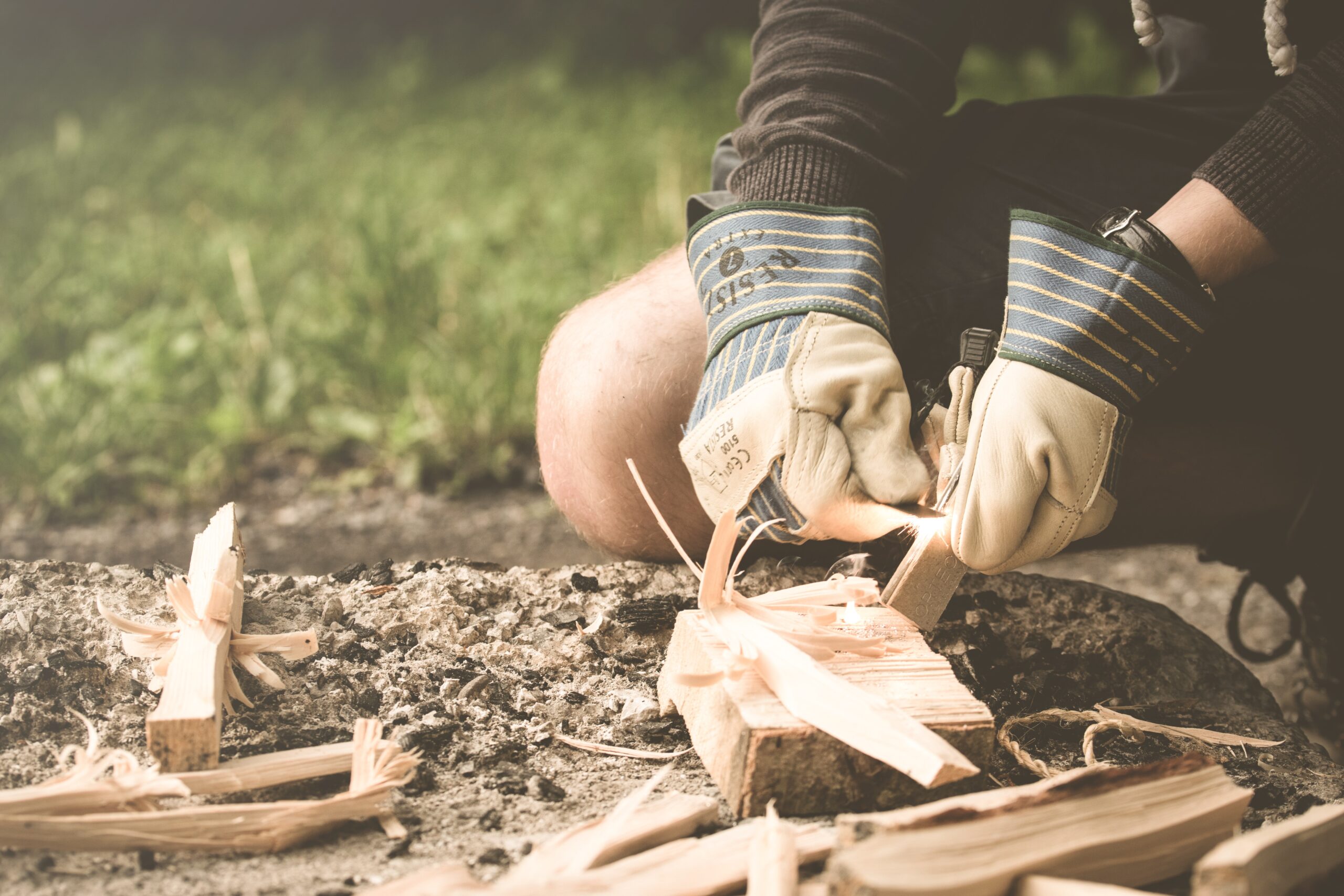 how to set a broken bone in the wilderness