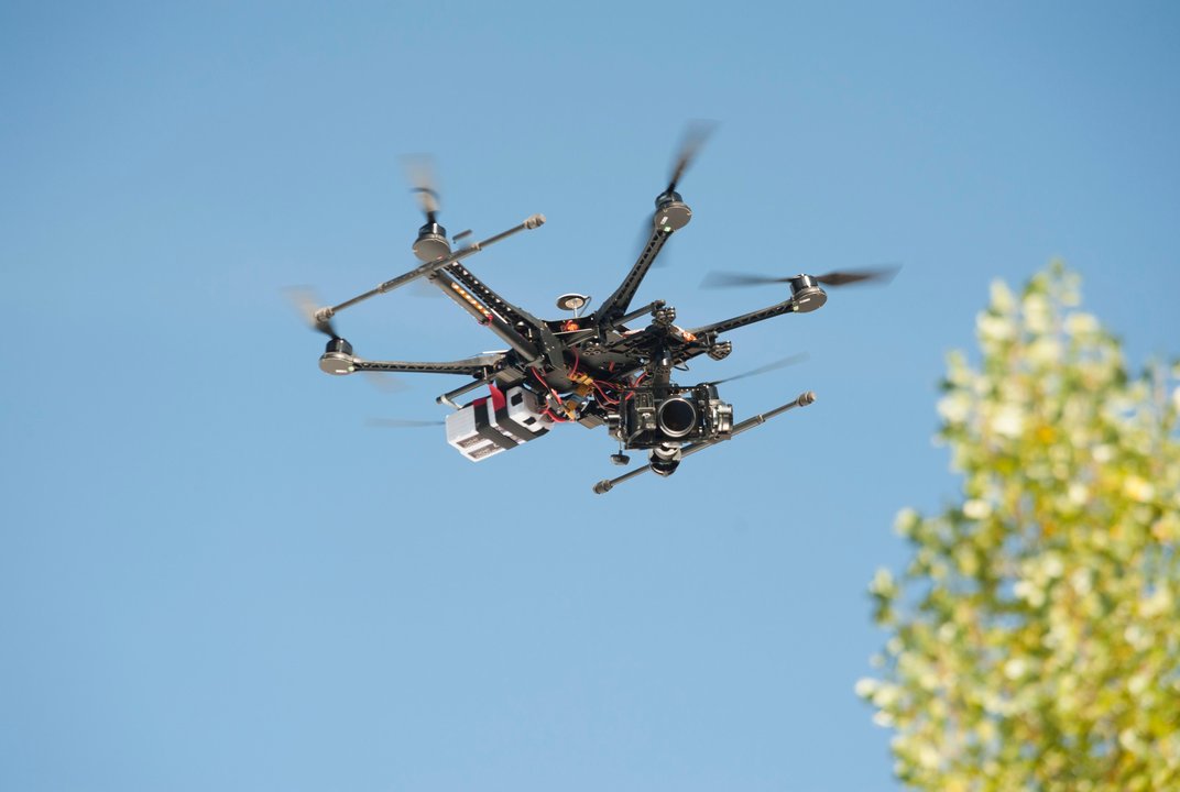 quad cam drone