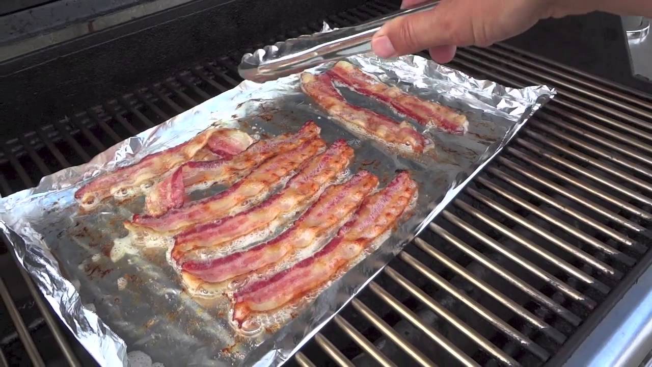 Gifts For a Guy Who Smokes Meat
