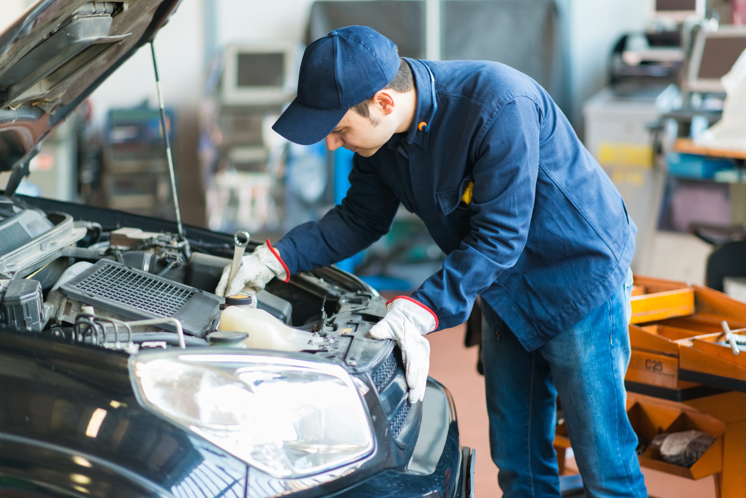 Accredited Mechanic School in Las Vegas
