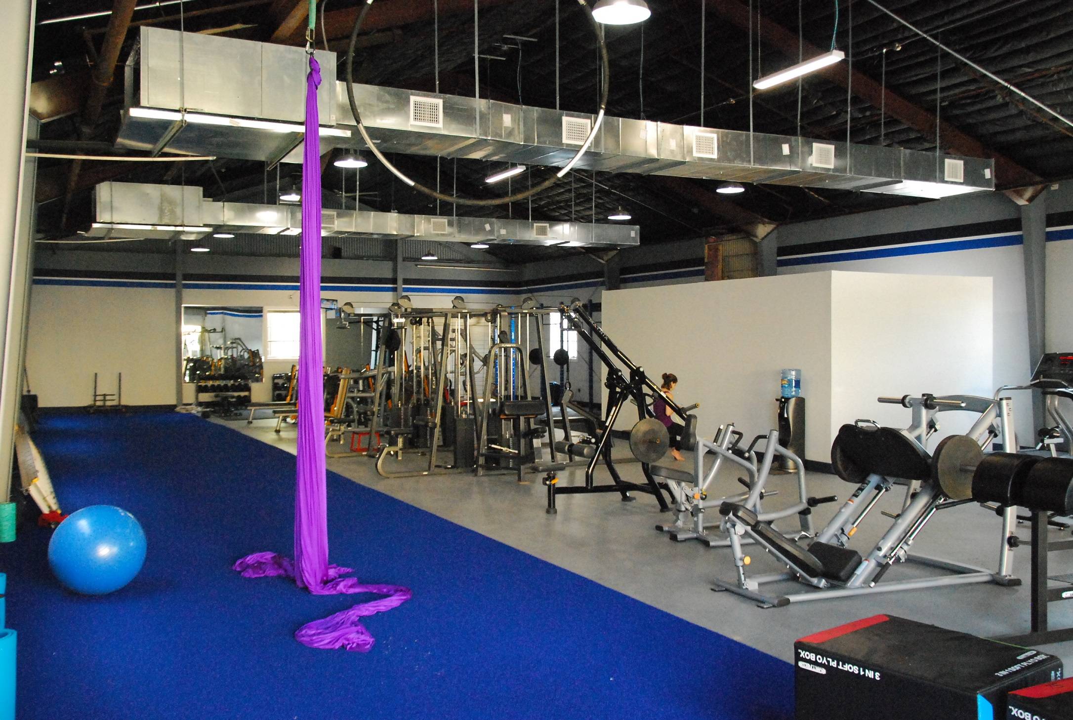 Crunch Fitness – Carmel Valley
